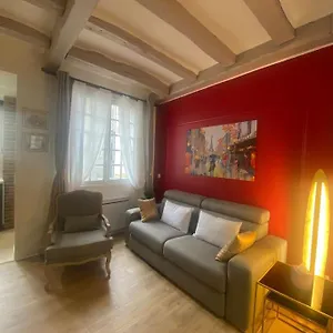 Appartamento Marais Arev, Parigi