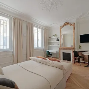 Appartamento Studio Quartier Champs Elysees 1, Parigi